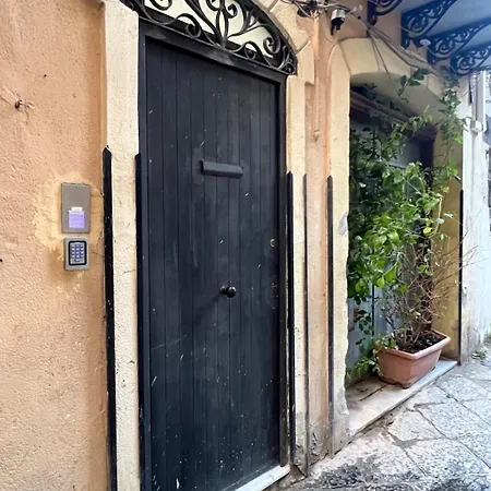 Cala Dei Sogni - Historic Center - Cala - Corso Vittorio *
